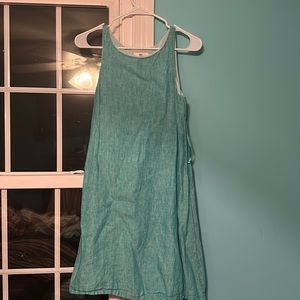 Size 0 vineyard vines dress